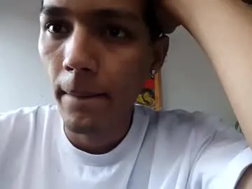 arieel__722 – webcam model profile photo Image 13