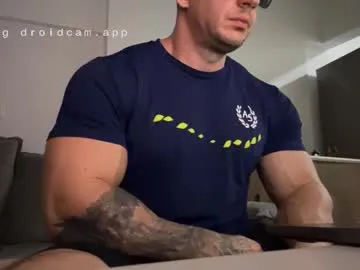 GouGou-111 – webcam model profile photo Image 8