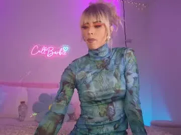 cult_barbie93 Image 4