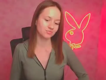 porndivasophia – webcam model profile photo Image 10