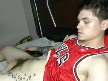 alexwos – webcam model profile photo Image 3