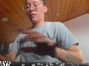 RosieCheeks_ – webcam model profile photo Image 13