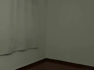 B_Bonya_m – webcam model profile photo Image 9