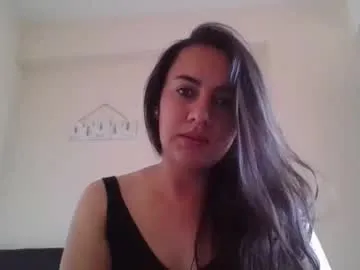 della_helena – webcam model profile photo
