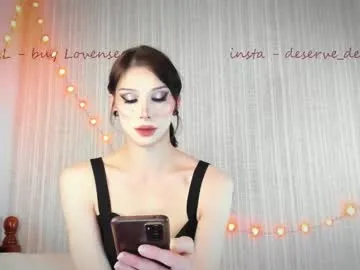 Vladamais – webcam model profile photo Image 5