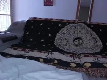 dexandlily Image 3