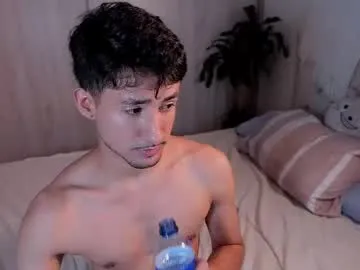 202509yoyo – webcam model profile photo Image 15