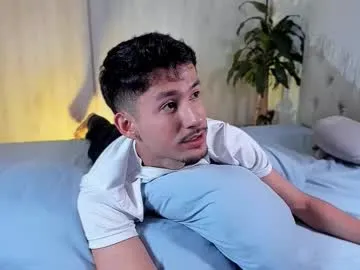 202509yoyo – webcam model profile photo Image 9