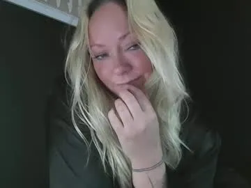 emprexkala – webcam model profile photo Image 4
