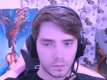 CaseyCumFace – webcam model profile photo Image 14