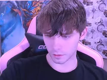 CaseyCumFace – webcam model profile photo Image 3