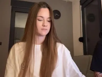 Kiki-vivi – webcam model profile photo Image 5