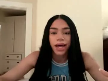 Love_bitess – webcam model profile photo Image 16