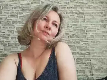 yesonee – webcam model profile photo Image 11