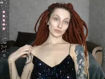 carolbarker – webcam model profile photo Image 11