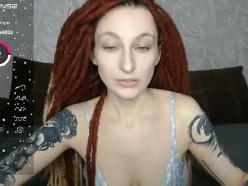 carolbarker – webcam model profile photo Image 4