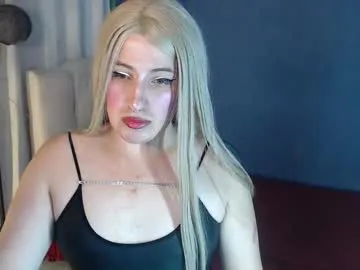 Almmaxxxx – webcam model profile photo Image 7