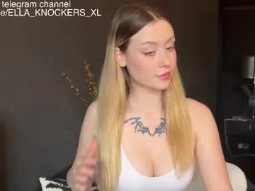 ella_knockers_xl Image 13
