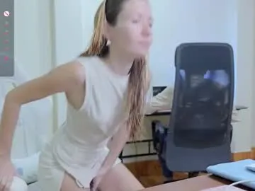 ClaireBree – webcam model profile photo Image 17