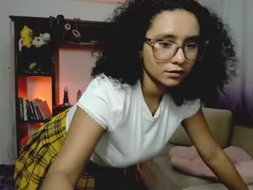 jannemary – webcam model profile photo Image 2