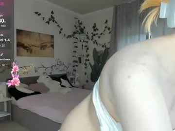 Misses-Cougar – webcam model profile photo Image 11