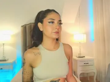 emma_torres__ Image 4