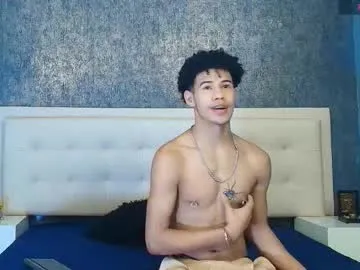 202509yoyo – webcam model profile photo Image 7