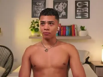 cristiianmartinez – webcam model profile photo Image 3