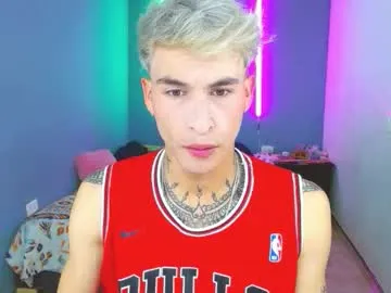 calehot98 – webcam model profile photo Image 18