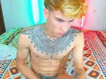calehot98 – webcam model profile photo Image 5