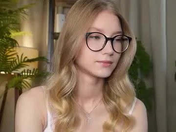 EdlinHargus – webcam model profile photo Image 10