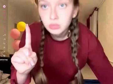 RosieCheeks_ – webcam model profile photo Image 15