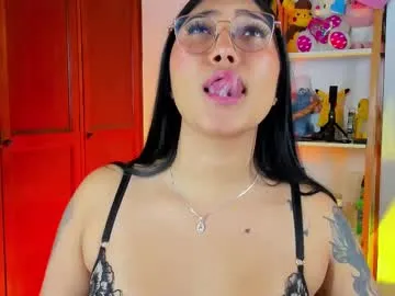 Strongqueen – webcam model profile photo Image 16
