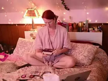 valerie_james3 – webcam model profile photo Image 4