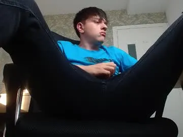 a_lejandro_08 – webcam model profile photo Image 8