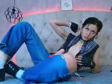 hotmilfbitch – webcam model profile photo Image 13