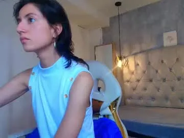 hotmilfbitch – webcam model profile photo Image 8
