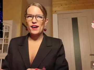 ceceliapidcock – webcam model profile photo Image 19