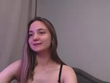 ceceliapidcock – webcam model profile photo Image 2