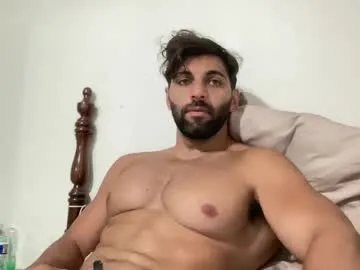 aly_golden_ – webcam model profile photo Image 2