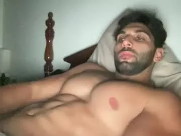 aly_golden_ – webcam model profile photo Image 3