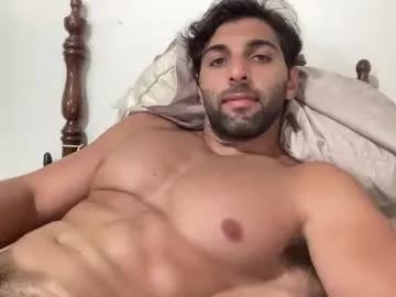 aly_golden_ – webcam model profile photo Image 7