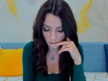 alicee16 – webcam model profile photo Image 11