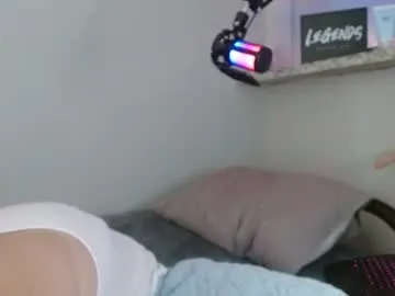 Love_Queen11 – webcam model profile photo Image 4