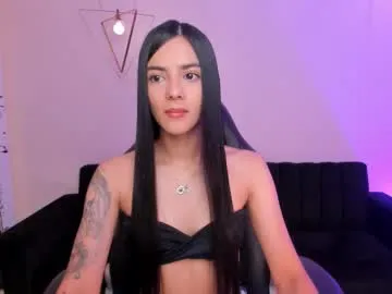 Soffy_pink – webcam model profile photo Image 3