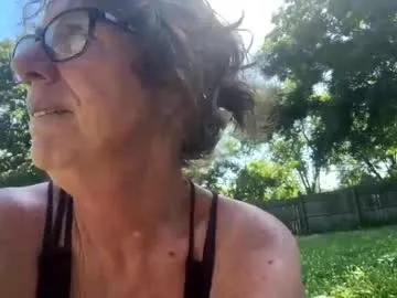 hidden_gold_milf Image 11