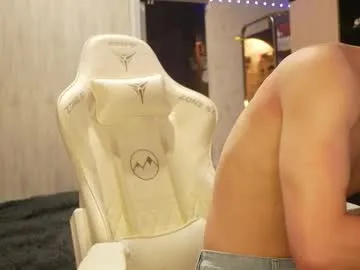 psilybaby – webcam model profile photo Image 12