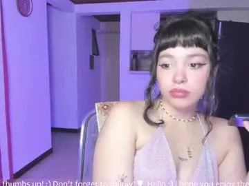 DoriDeluxe66 – webcam model profile photo Image 2