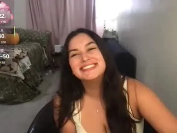 LunaRase – webcam model profile photo Image 15