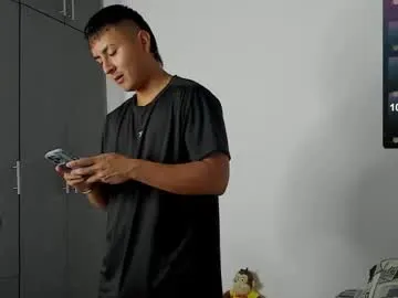 FroggyAnna – webcam model profile photo Image 11